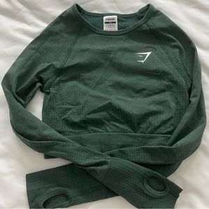 super cute lightweight workout top!